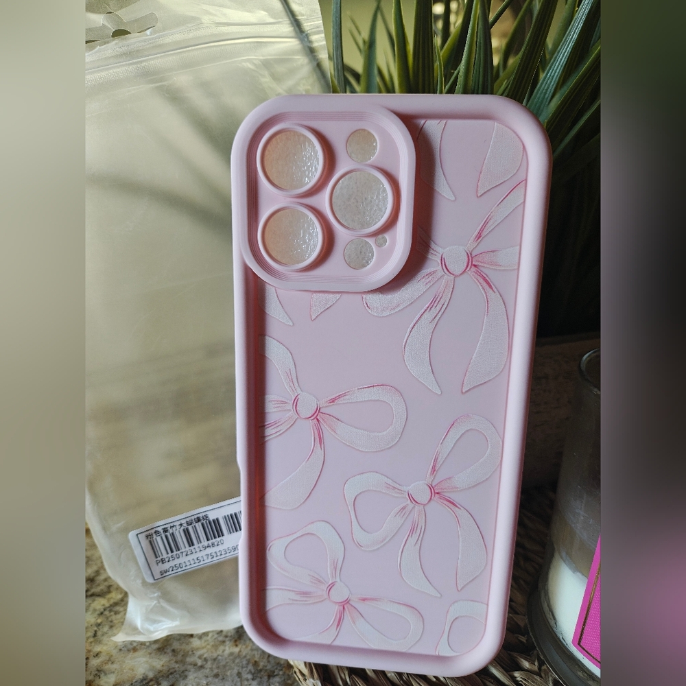 iPhone 16 Pro Max Pink Bow Pattern Phone Case